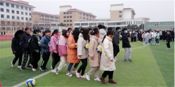 淮南市職業(yè)教育中心“慶元旦、迎新年”趣味運動(dòng)會(huì )圓滿(mǎn)落幕